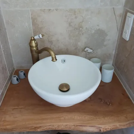 La Tour Du Laurensou Bed & Breakfast Figeac